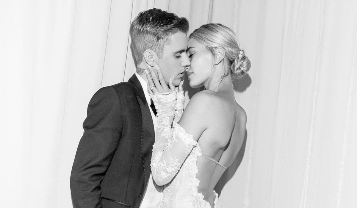 From Paper to Crystal: Wedding Anniversary Gifts By Year